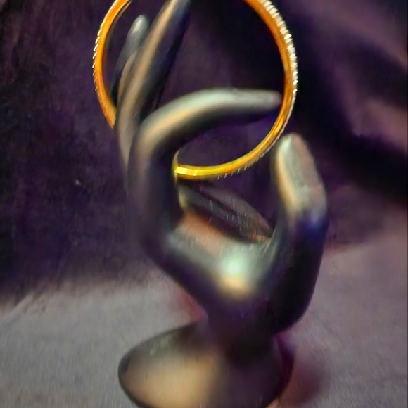 SWARVOSKI CRYSTAL BANGLE - Picture 3 of 5